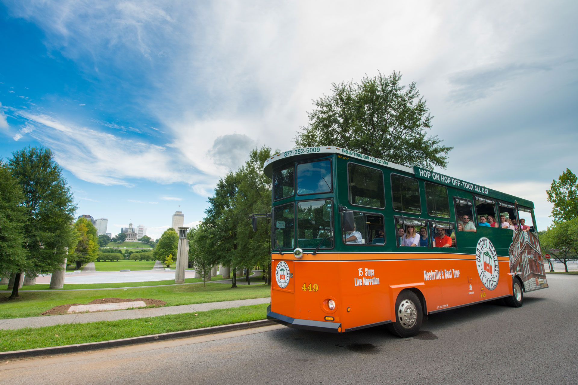 Hop On Hop Off Nashville Tours with Old Town Trolley